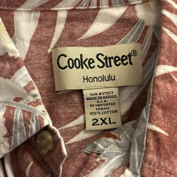 Cooke Street Hawaiian Shirt Mens Size 2XL Red Floral Button Up Short Sleeve - Picture 4 of 5